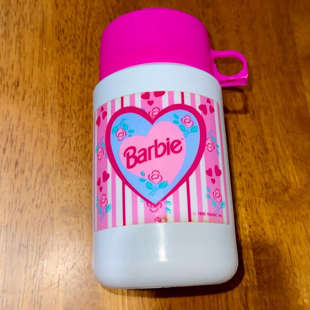 VINTAGE BARBIE THERMOS 1996 MATTEL PINK HEART DESIGN W/ LID